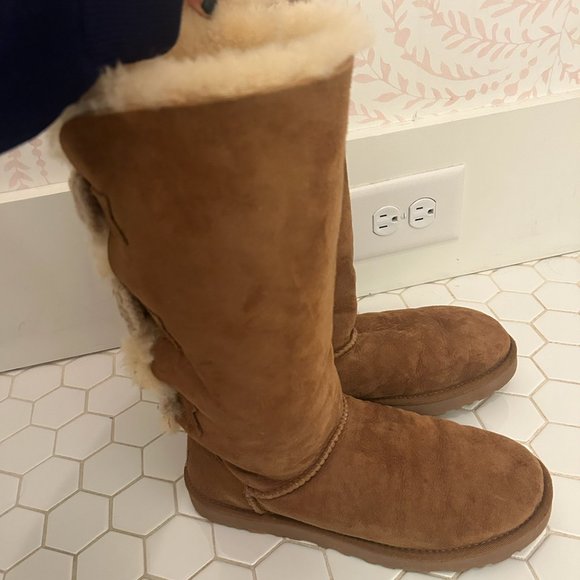 UGG bailey bow knit bow boots - Picture 3 of 3